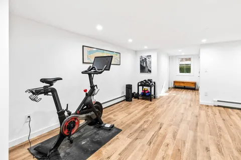 $1,300,000 | 778 Bridgehampton Sag Harbor, Bridgehampton, NY 11932