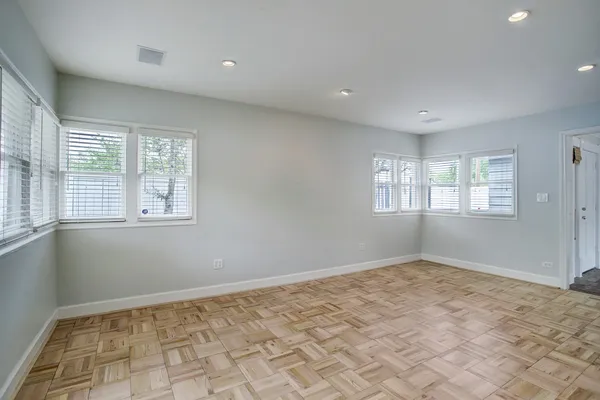 $3,500 | 2228 Addison Road, Houston, TX 77030