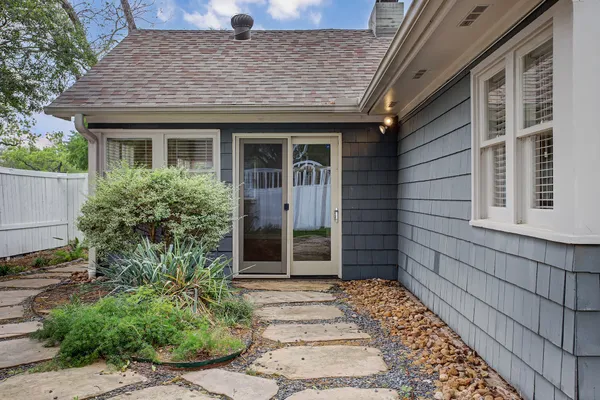 $3,500 | 2228 Addison Road, Houston, TX 77030