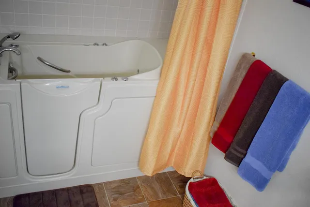 a view of walk in closet