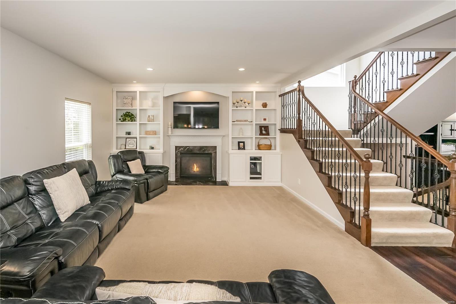 204 Magnolia Trace Drive Ballwin, MO 63021 - Photo 11 of 46