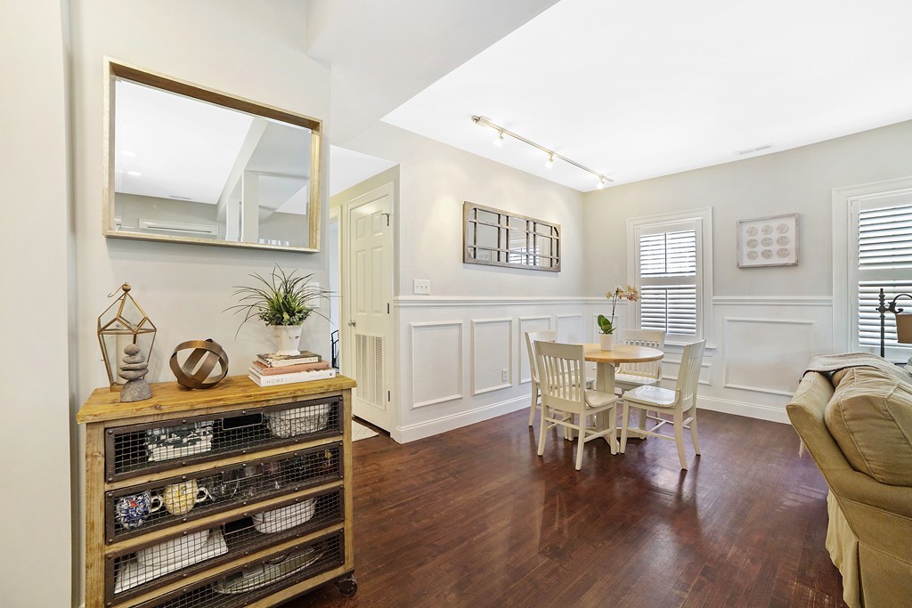 152 O Street, Unit 2 Boston, MA 02127 - Photo 4 of 15