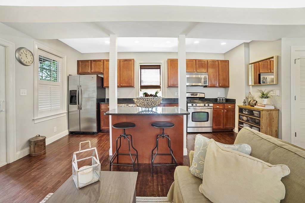 152 O Street, Unit 2 Boston, MA 02127 - Photo 5 of 15