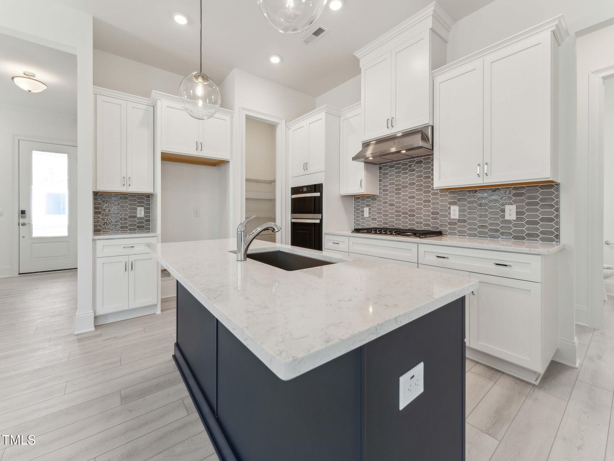 512 Gainer Drive, Unit 4 Raleigh, NC 27610 - Photo 3 of 12 #4 kitchen 3