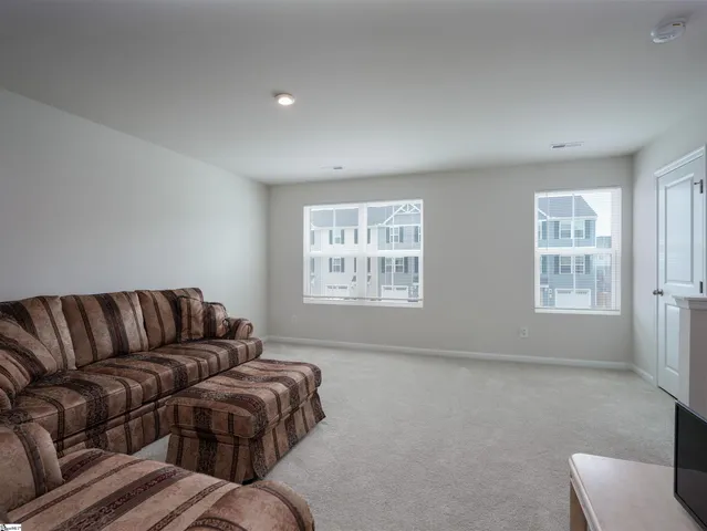 $239,900 | 8 Verdant Leaf Way, Greenville, SC 29617