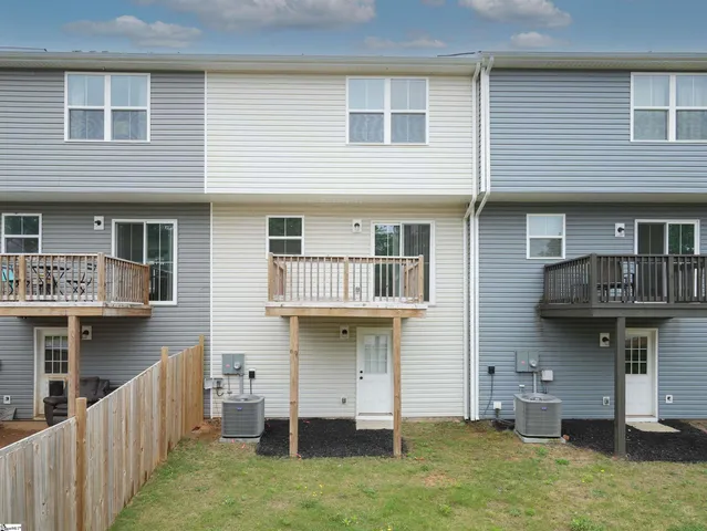 $239,900 | 8 Verdant Leaf Way, Greenville, SC 29617