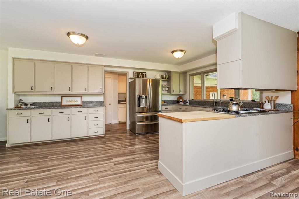 6356 Blue Beech Road Rochester Hills, MI 48306 - Photo 31 of 43
