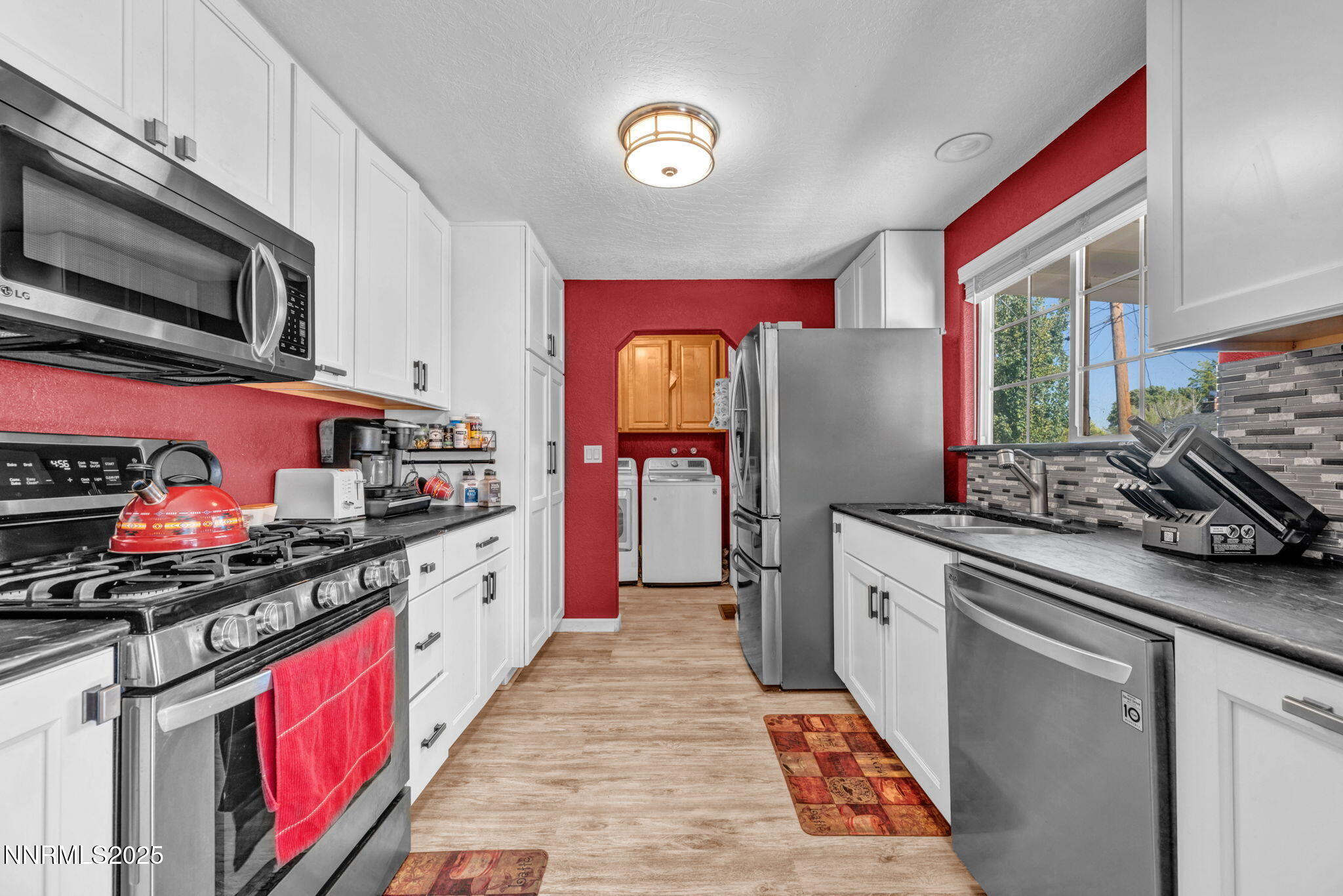 2100 West 6th Street Reno, NV 89503 - Photo 3 of 36 17-web-or-mls-2100-w-6th-st
