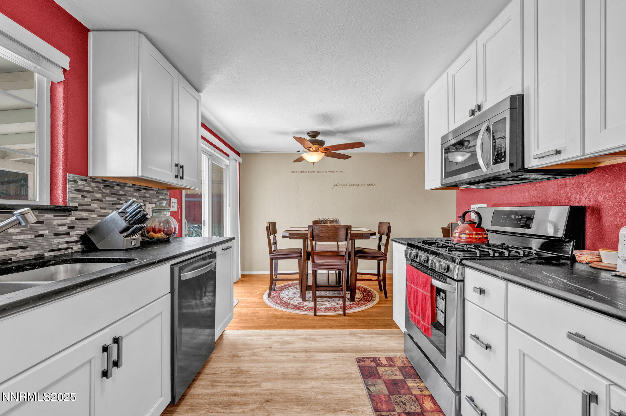 2100 West 6th Street Reno, NV 89503 - Photo 5 of 36 19-web-or-mls-2100-w-6th-st