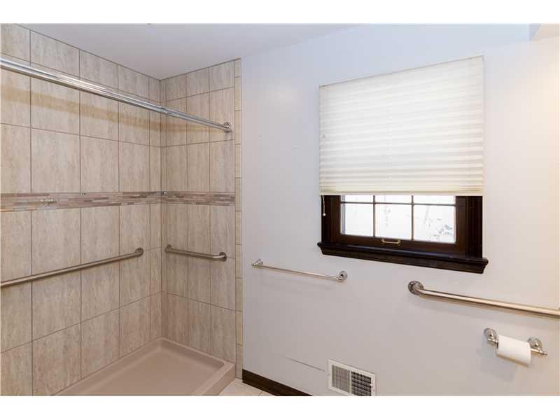 1114 Ridge Road Carmel, IN 46033 - Photo 11 of 22 Gallery Image 11