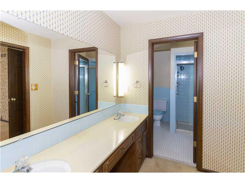 1114 Ridge Road Carmel, IN 46033 - Photo 15 of 22 Gallery Image 15