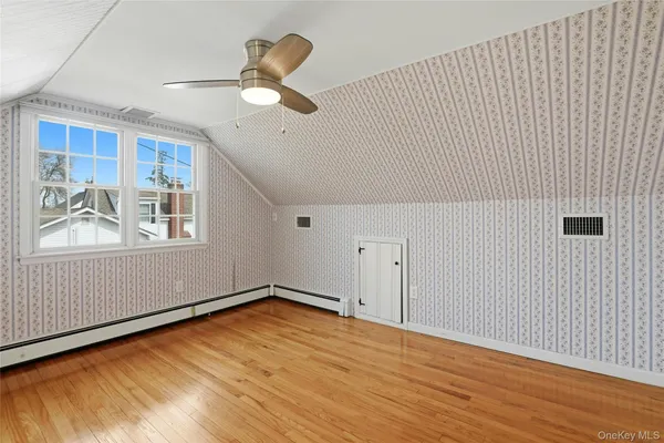 $739,999 | 110 Macon Avenue, Sayville, NY 11782