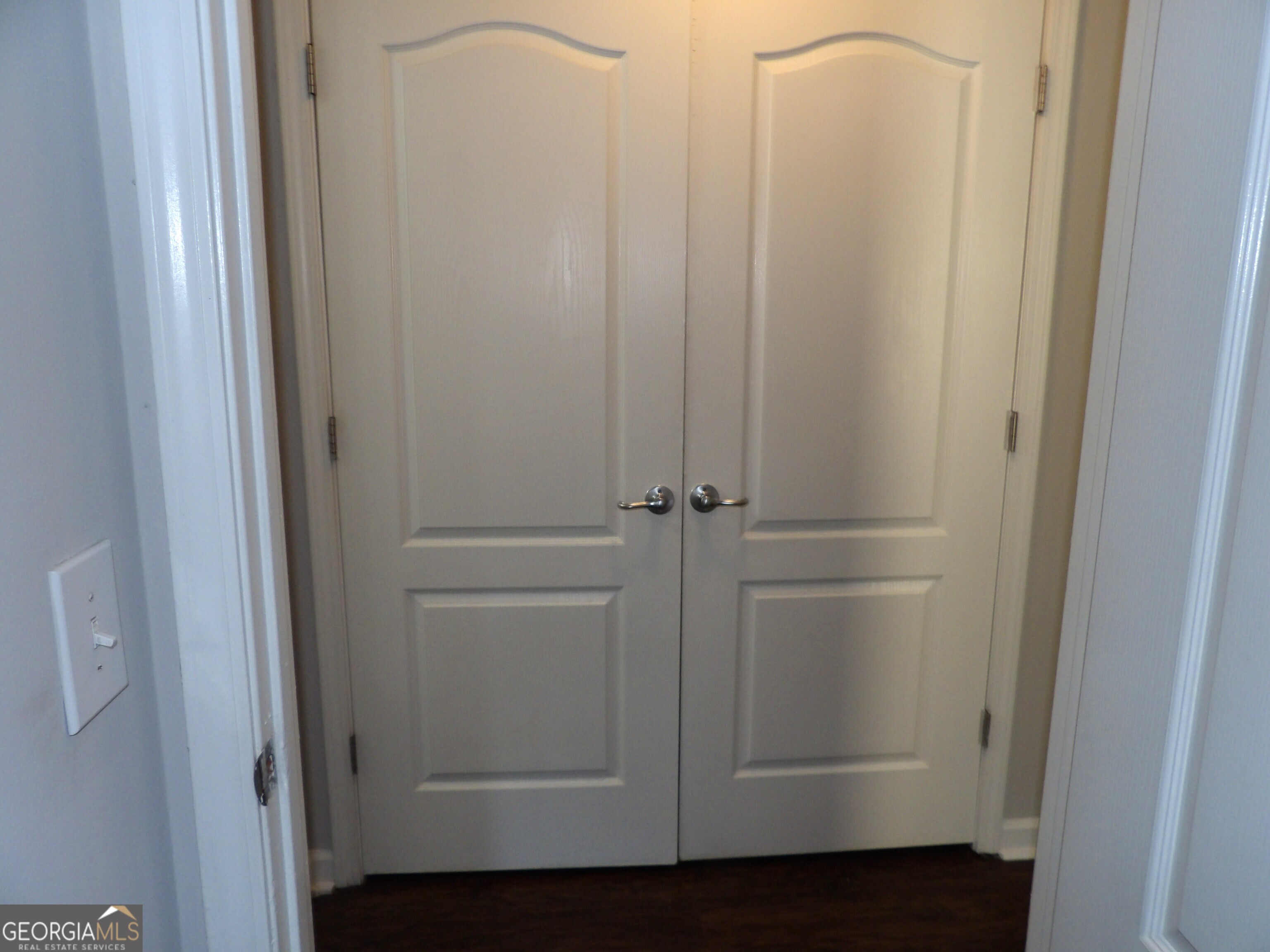 3503 Parc Circle Southwest Atlanta, GA 30311 - Photo 17 of 17 a bathroom with a glass door