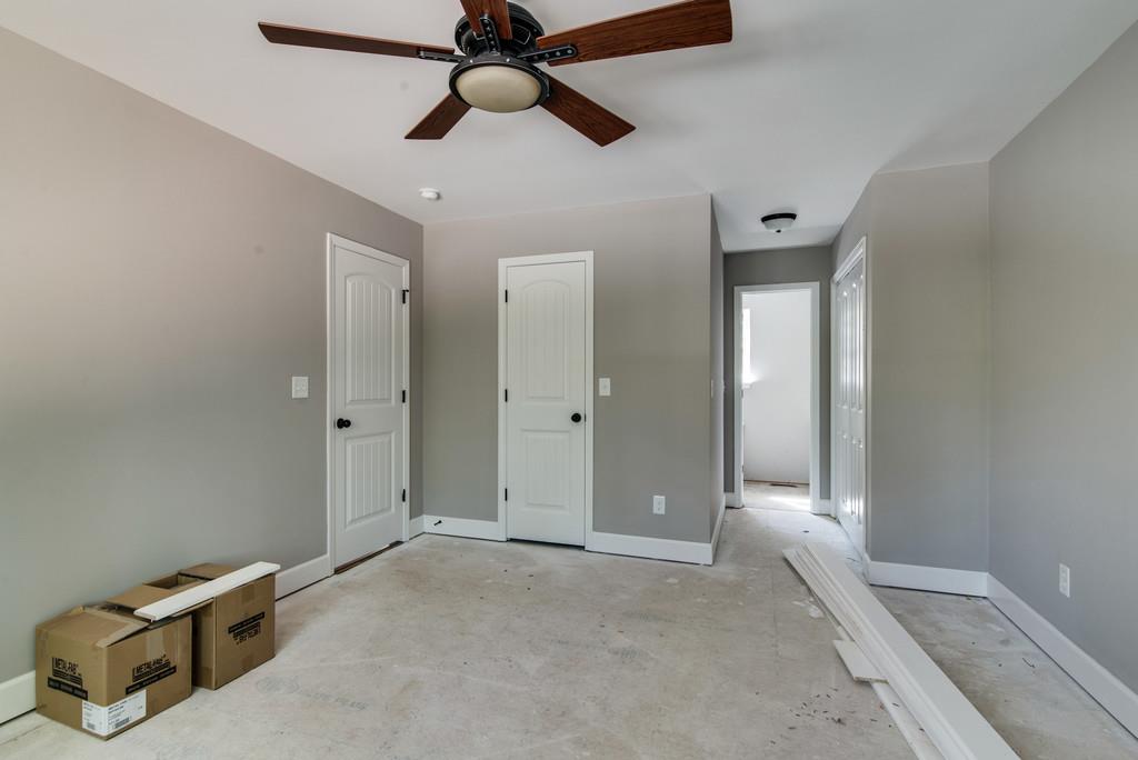 234 East Piney Road Dickson, TN 37055 - Photo 12 of 18 a view of a room with a ceiling fan