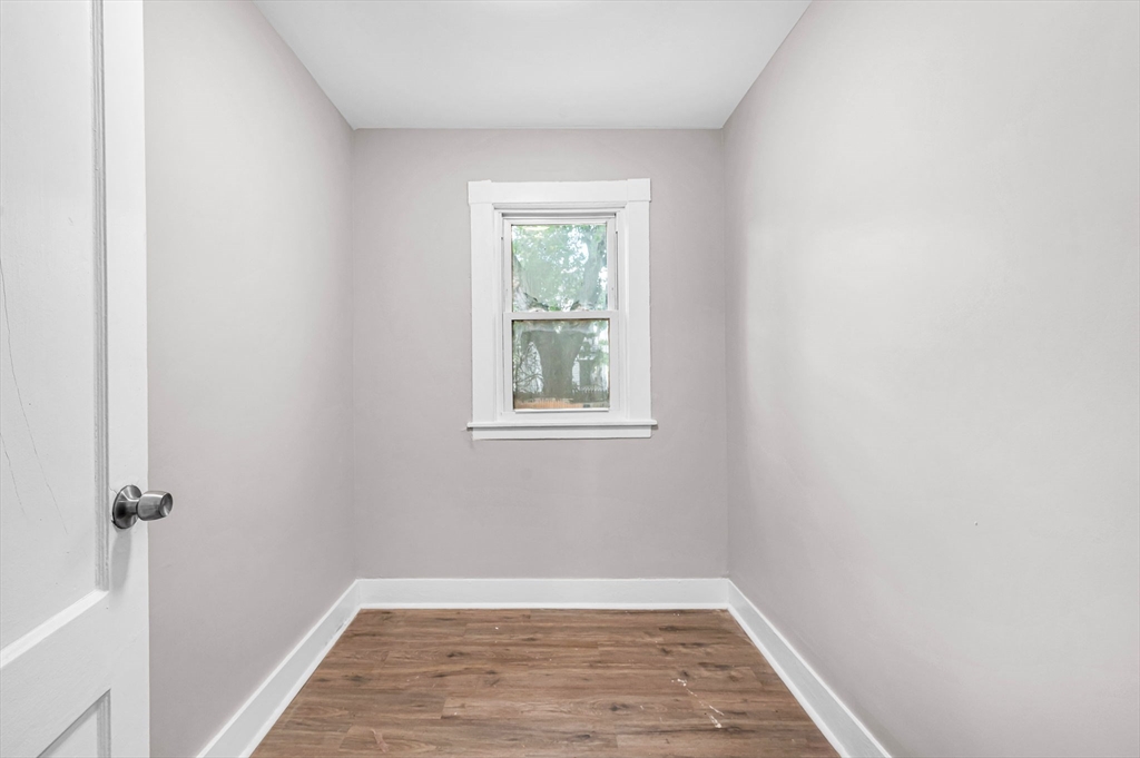 12-14 Carver Street Springfield, MA 01108 - Photo 13 of 42