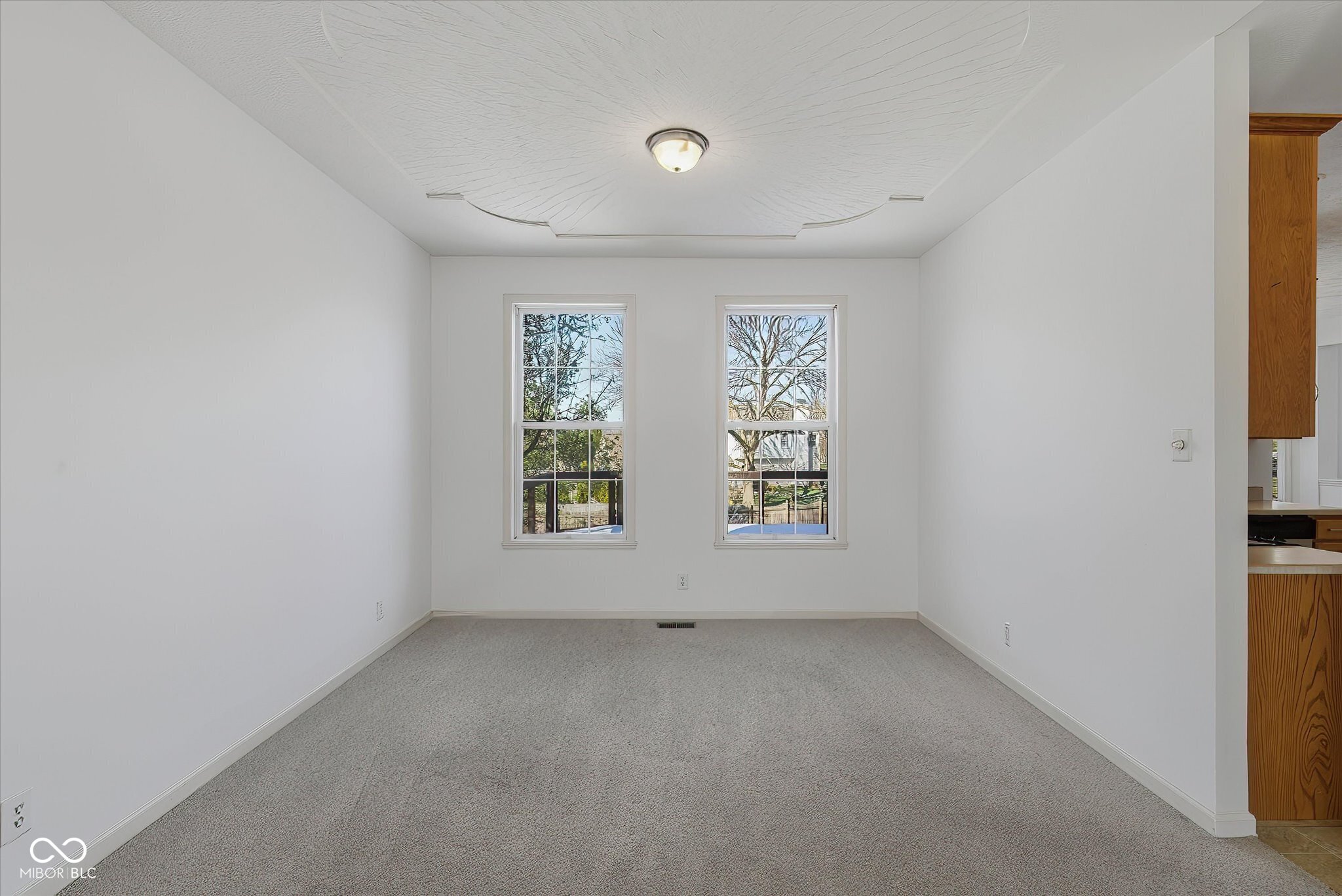 10816 Cody Lane Fishers, IN 46037 - Photo 6 of 52