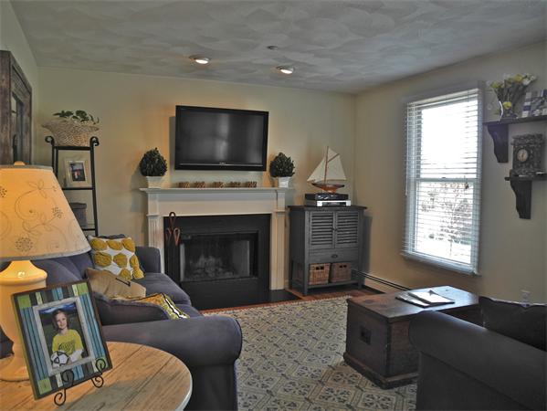 85 Kendrick Road Wakefield, MA 01880 - Photo 4 of 15 Gallery Image 4