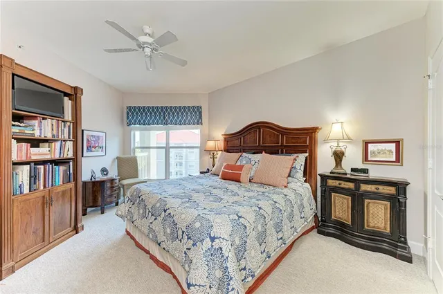 a view of a workspace with furniture