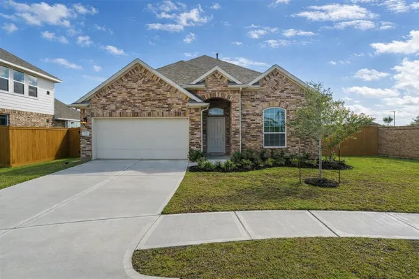 $2,500 | 13202 Anchor Isle, La Marque, TX 77568