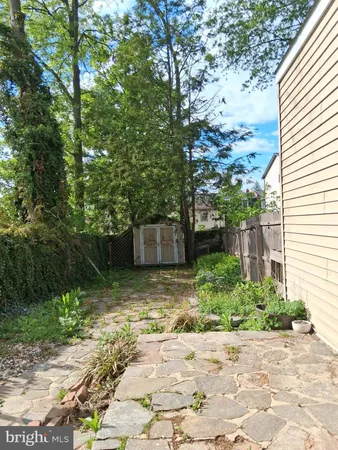 $2,950 | 115 East 2nd Street, Moorestown, NJ 08057