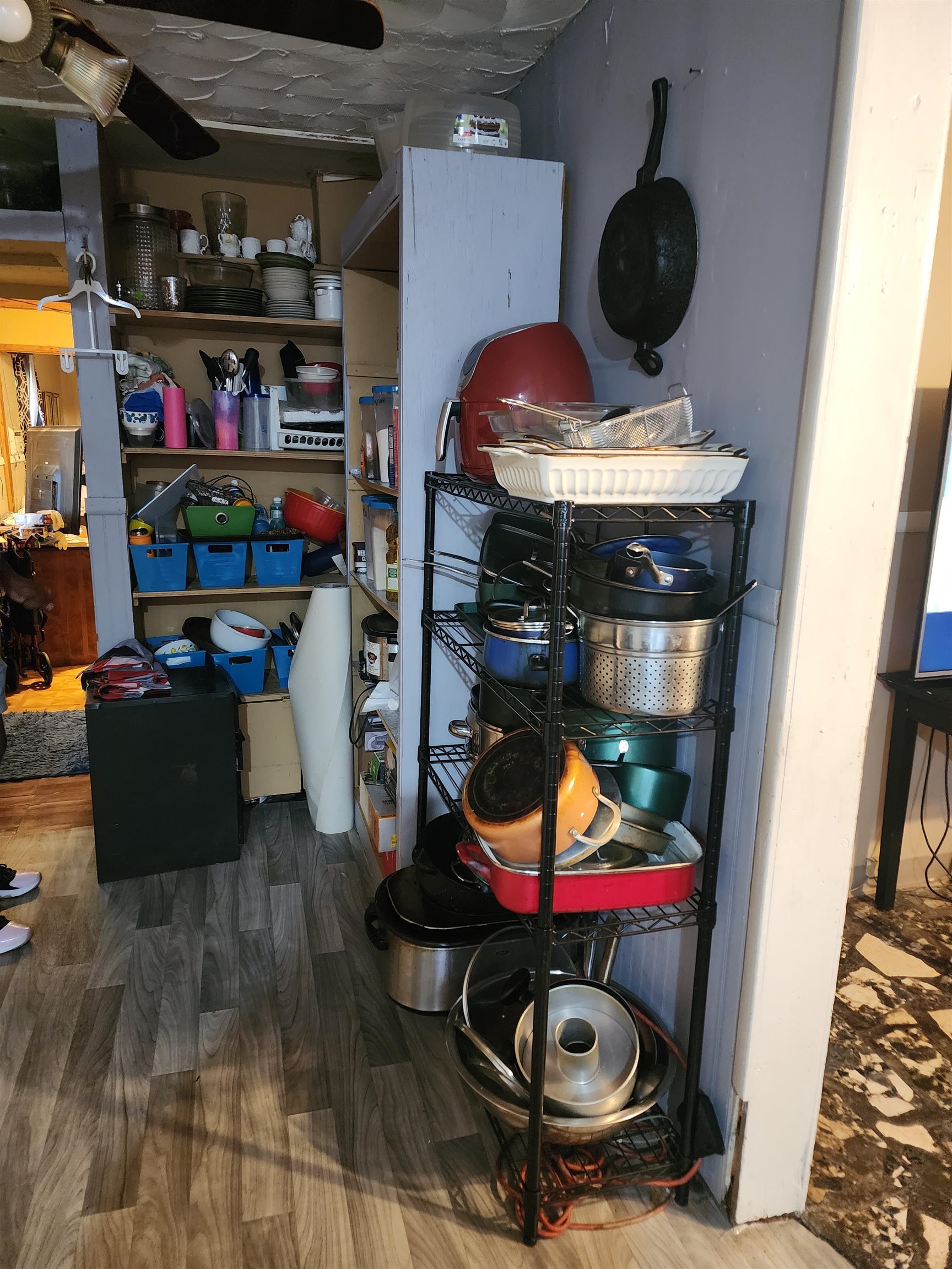 249 Caldwell Avenue Memphis, TN 38107 - Photo 13 of 22 a room with storage and utility