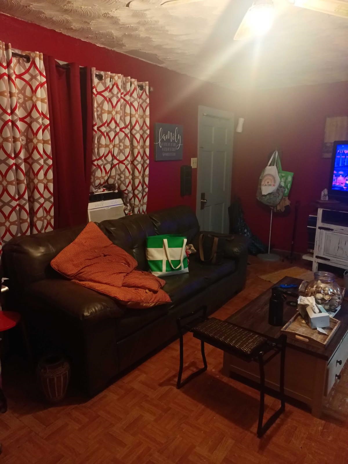 249 Caldwell Avenue Memphis, TN 38107 - Photo 7 of 22 a outdoor living space with furniture