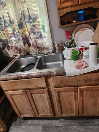 a close view of sink and tap