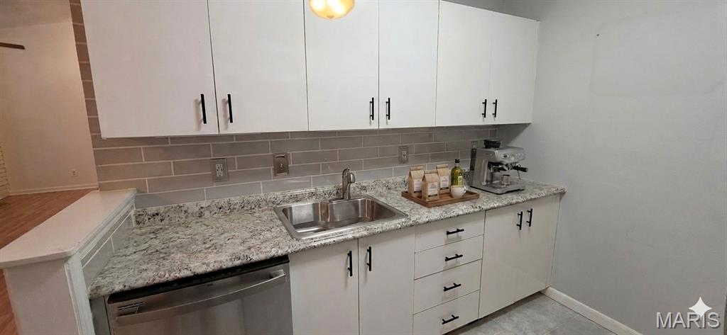 8804 Eager Road St. Louis, MO 63144 - Photo 4 of 11 Gallery Image 4