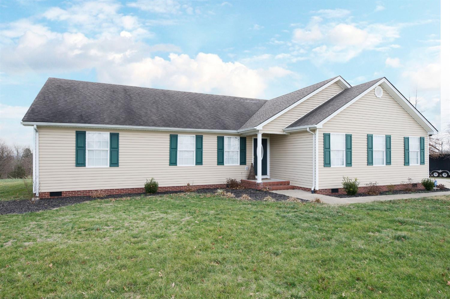209 Ridgecrest Drive Lancaster, KY 40444 - Photo 1 of 36 Welcome to 209 Ridgecrest Dr. Lancaster,