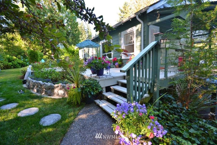 4350 Arvick Road Southeast Port Orchard, WA 98366 - Photo 3 of 35 Gallery Image 3