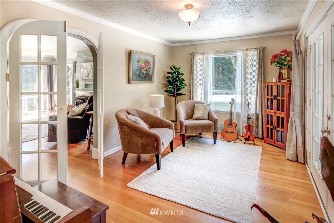 4350 Arvick Road Southeast Port Orchard, WA 98366 - Photo 9 of 35 Gallery Image 9