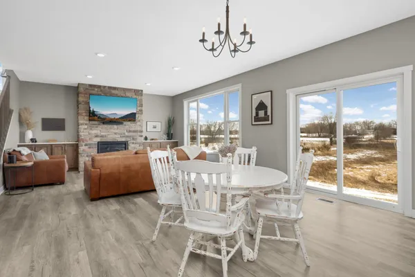 $624,900 | 18805 Scenic Way, Shafer, MN 55074