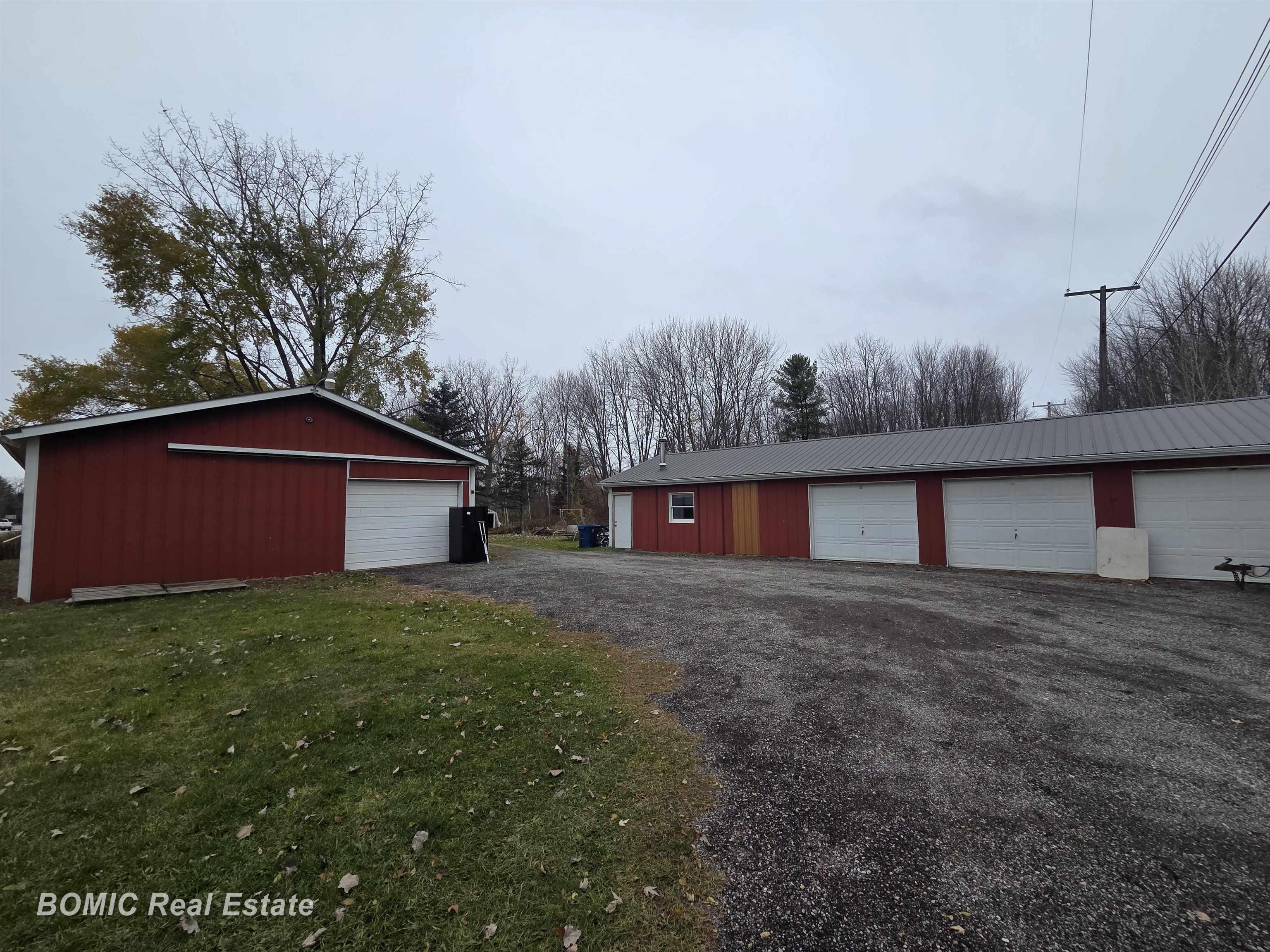 8832 Ormes Road Vassar, MI 48768 - Photo 2 of 18 50194086-6e2be59f-1d8e-4d7d-895e-72e0a1e5f142.JPG