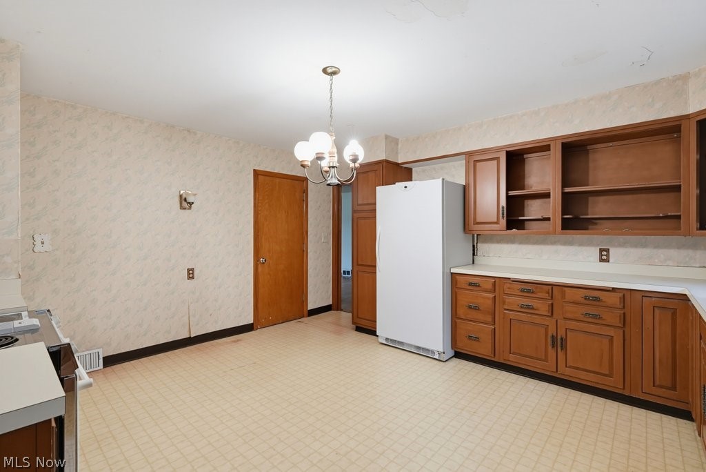 21 Hampshire Road Akron, OH 44313 - Photo 19 of 45
