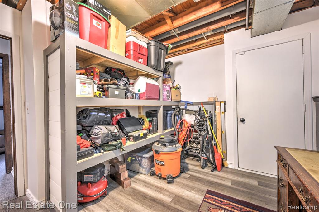 3956 South Sashabaw Road Clarkston, MI 48348 - Photo 49 of 50 Gallery Image 49