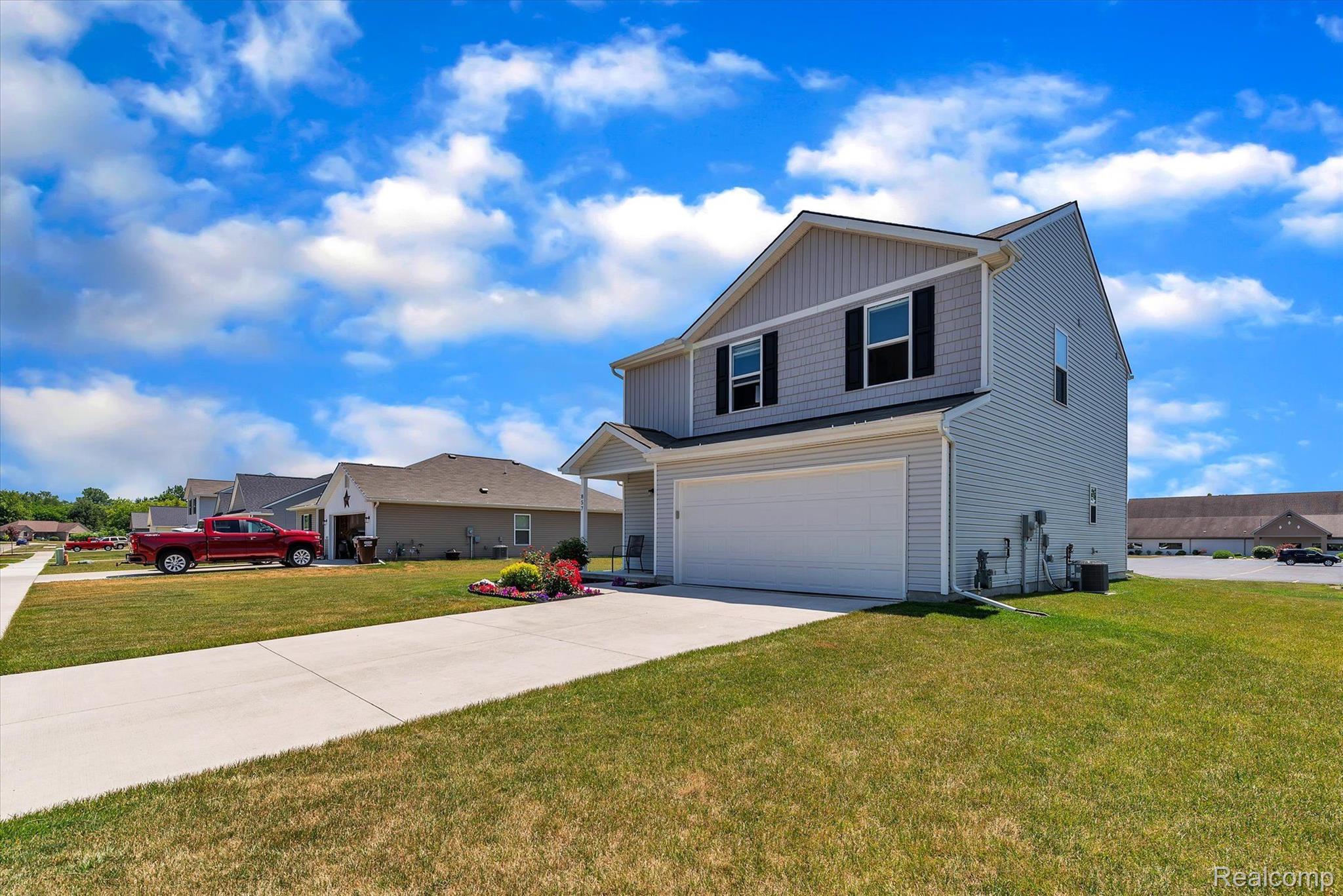 857 Rabbit Run Road Carleton, MI 48117 - Photo 3 of 18 Gallery Image 3