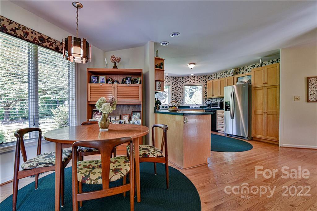 335 Forest Ridge Road, Unit 10 Mars Hill, NC 28754 - Photo 17 of 48 Gallery Image 17