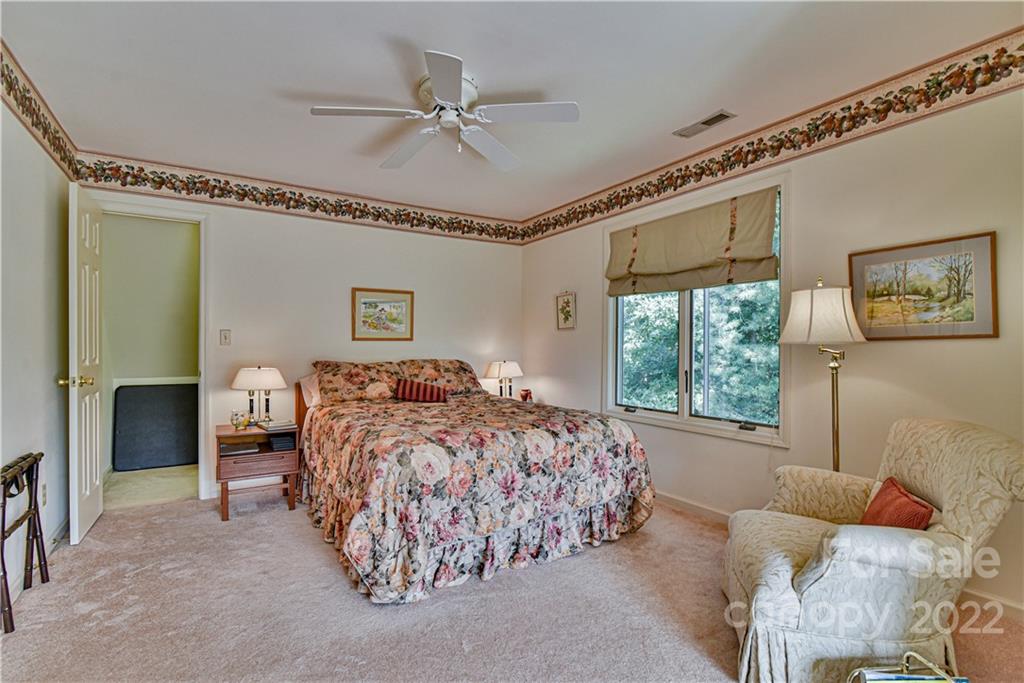 335 Forest Ridge Road, Unit 10 Mars Hill, NC 28754 - Photo 38 of 48 Gallery Image 38