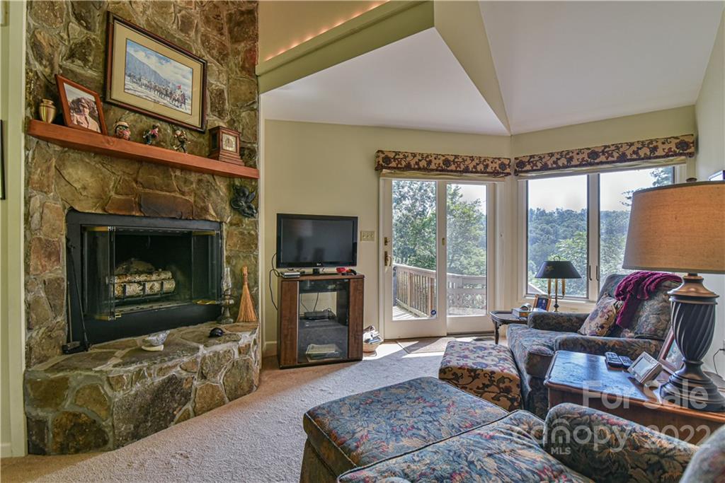335 Forest Ridge Road, Unit 10 Mars Hill, NC 28754 - Photo 6 of 48 Gallery Image 6