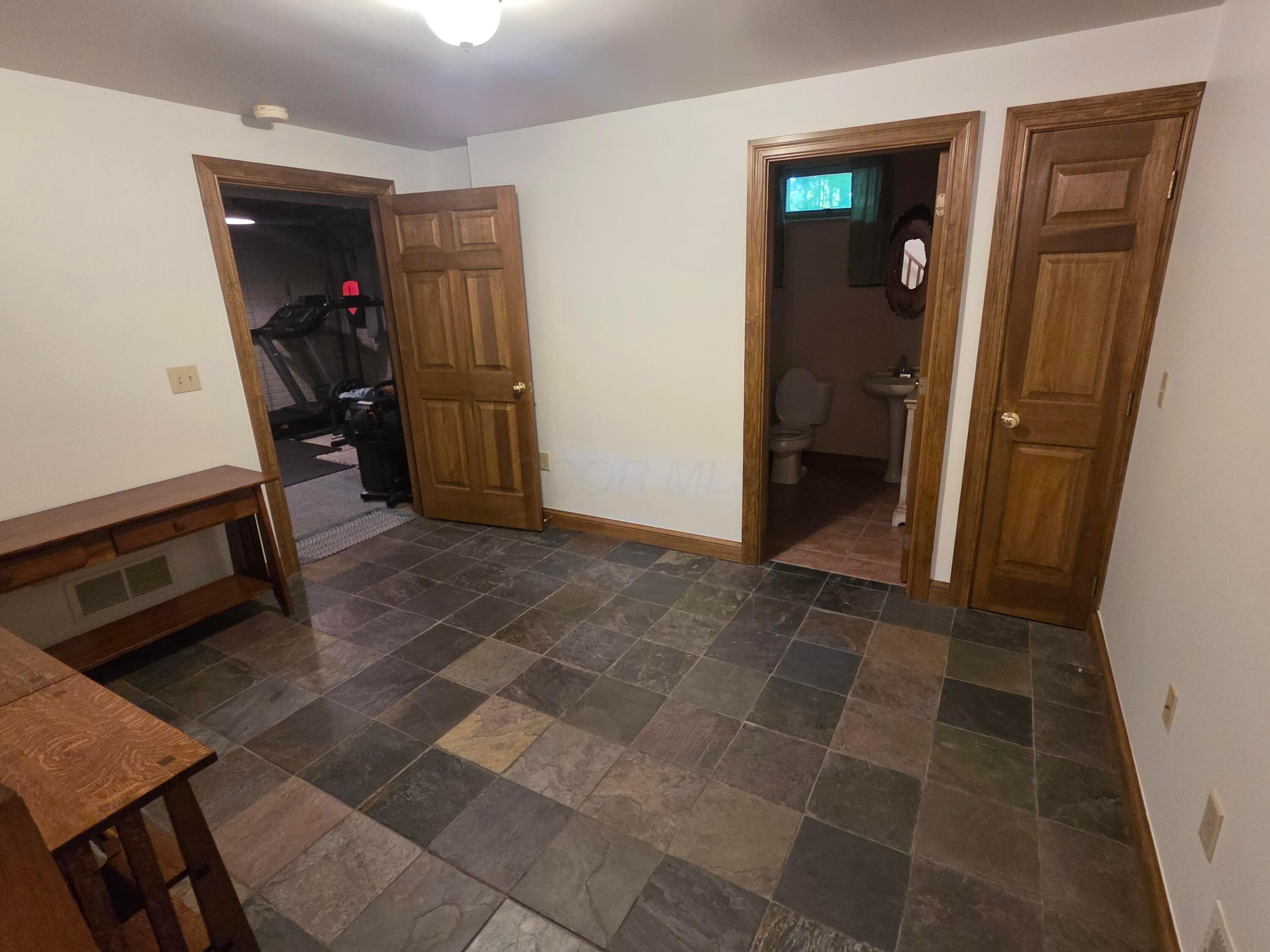 5895 Watkins Road Southwest Pataskala, OH 43062 - Photo 46 of 112