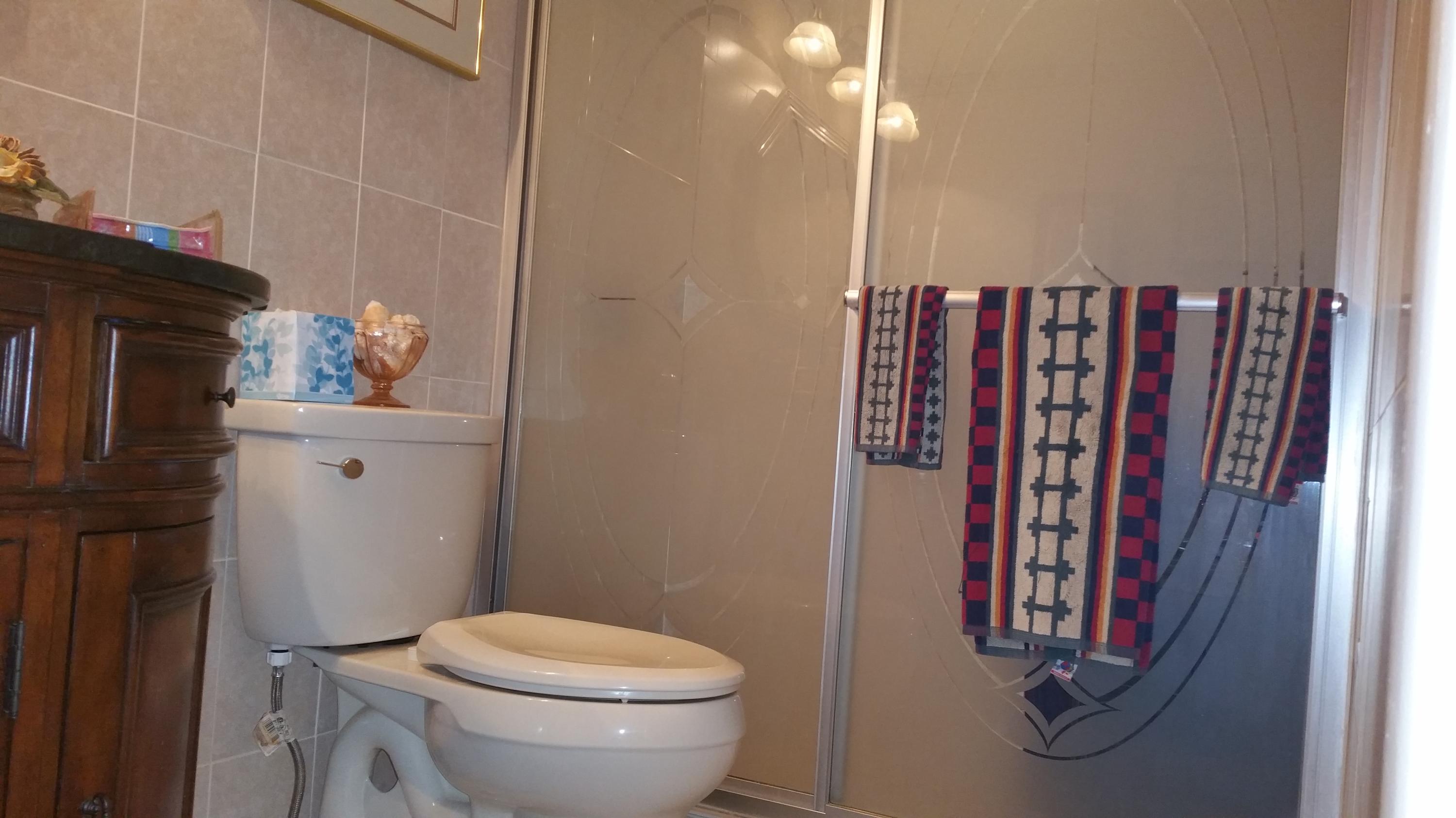 1045 Hythe A, Unit 1045 Boca Raton, FL 33434 - Photo 8 of 19 20150727_150809