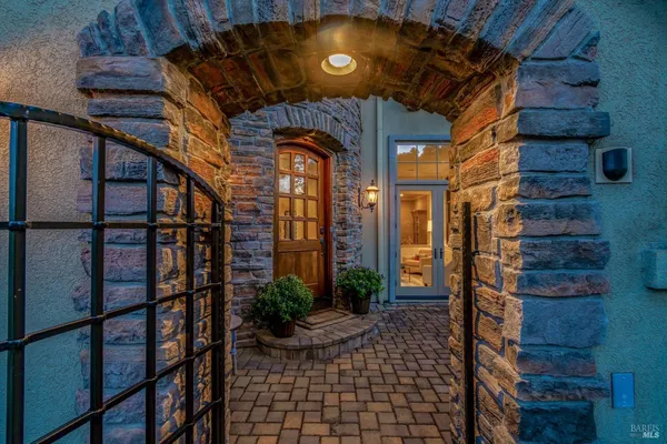 $2,465,000 | 5311 Laurel Ridge Court, Fairfield, CA 94534