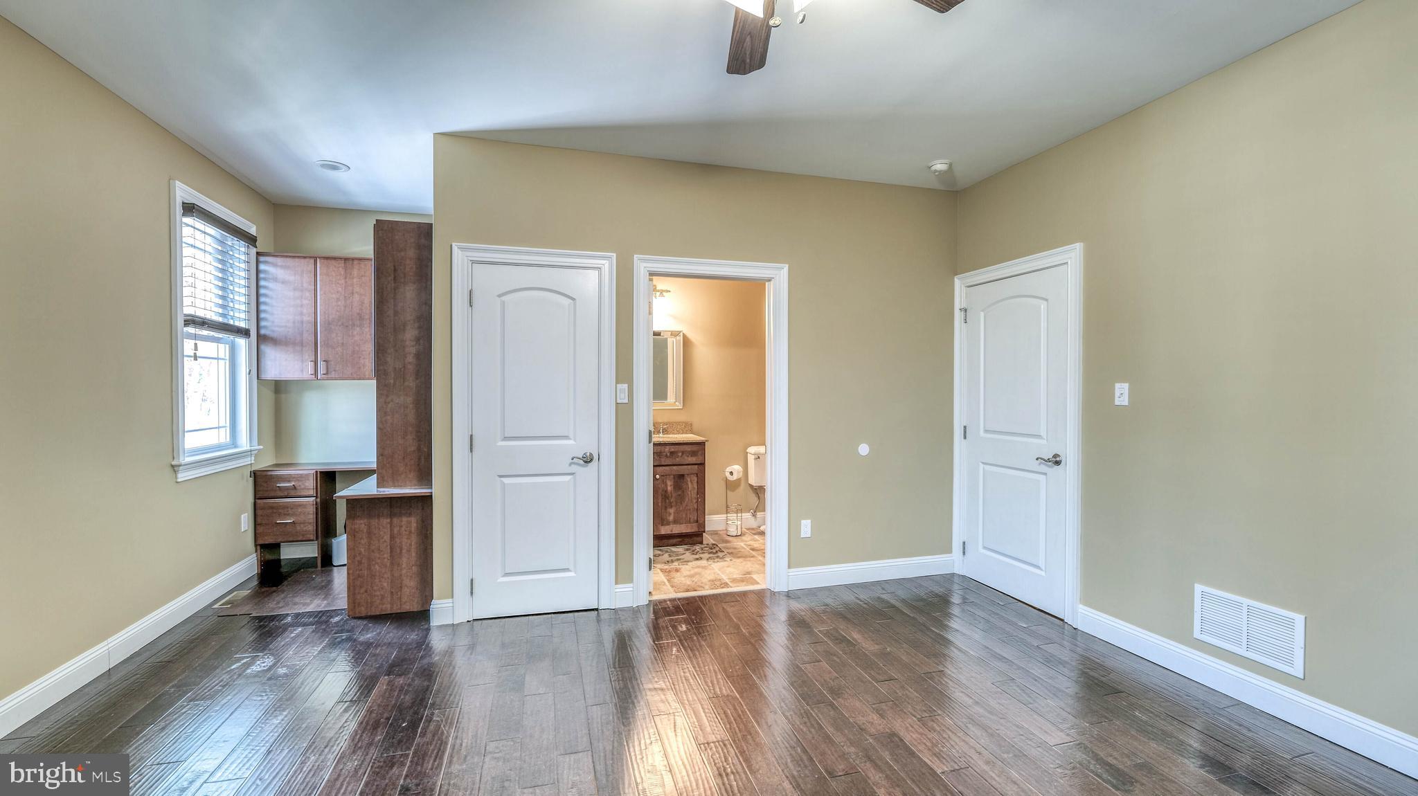 325 Murphys Way Linwood, NJ 08221 - Photo 17 of 45