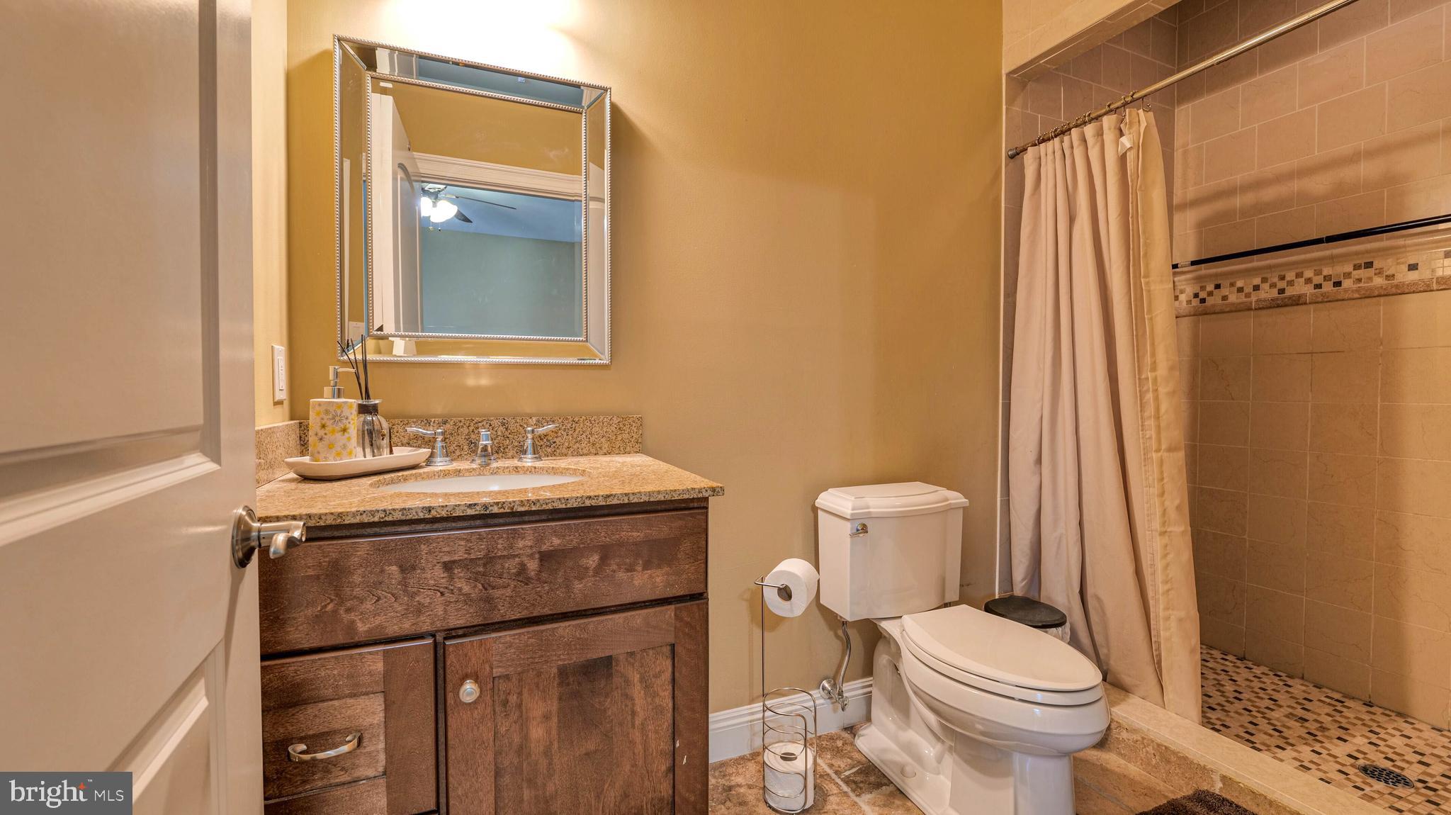 325 Murphys Way Linwood, NJ 08221 - Photo 18 of 45