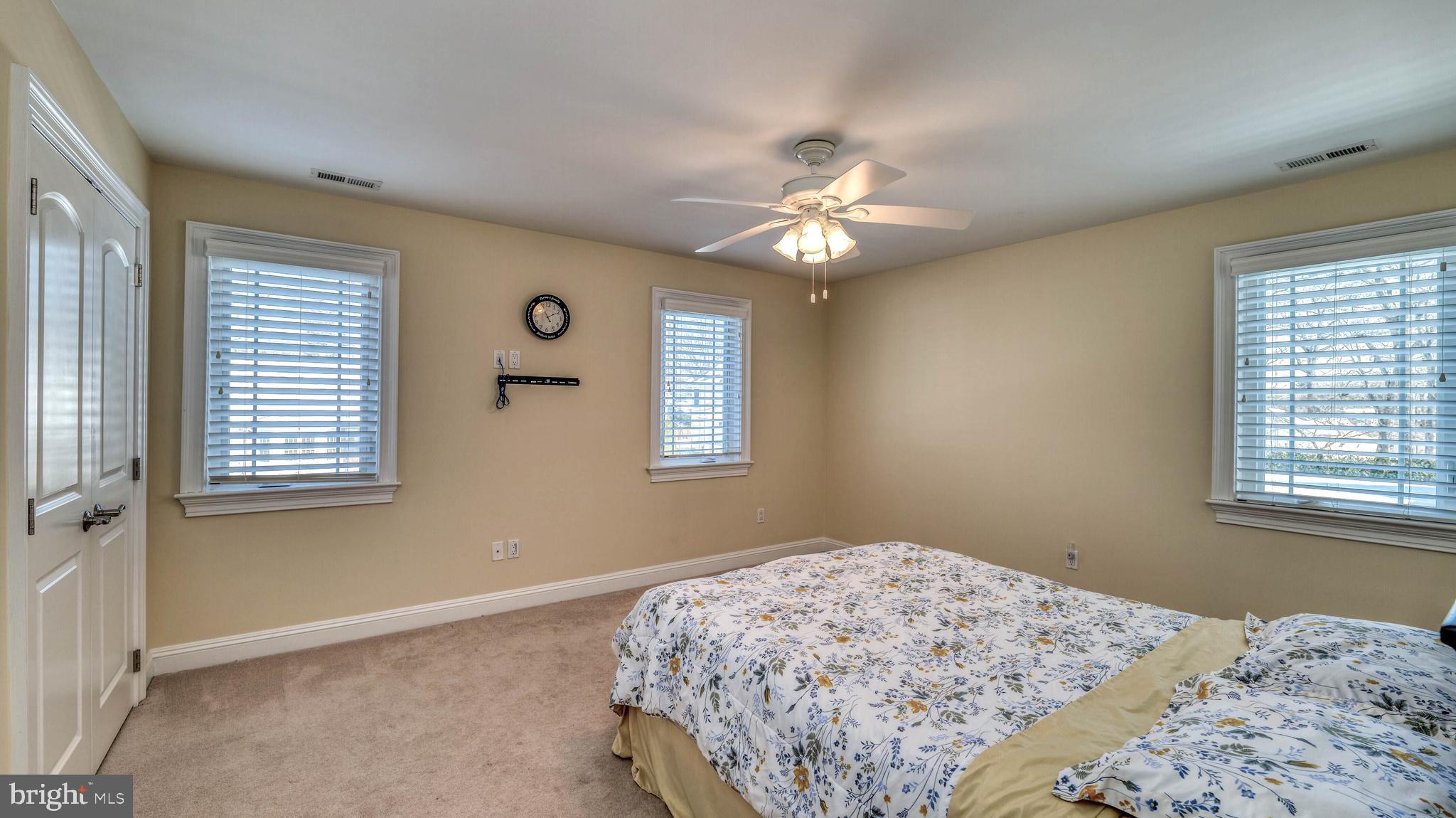 325 Murphys Way Linwood, NJ 08221 - Photo 21 of 45