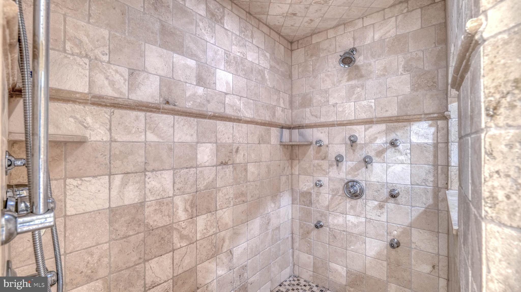 325 Murphys Way Linwood, NJ 08221 - Photo 32 of 45