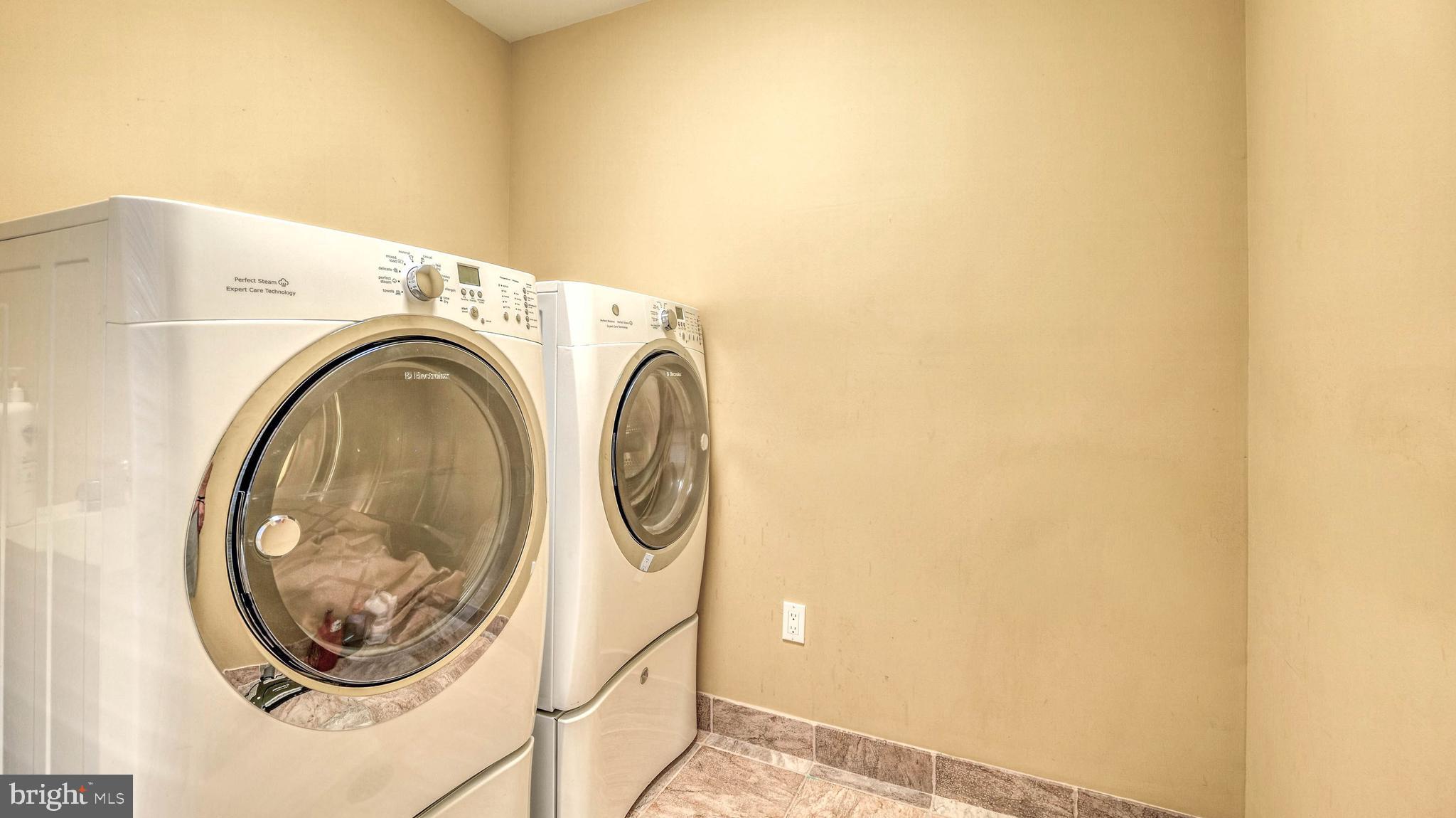 325 Murphys Way Linwood, NJ 08221 - Photo 35 of 45