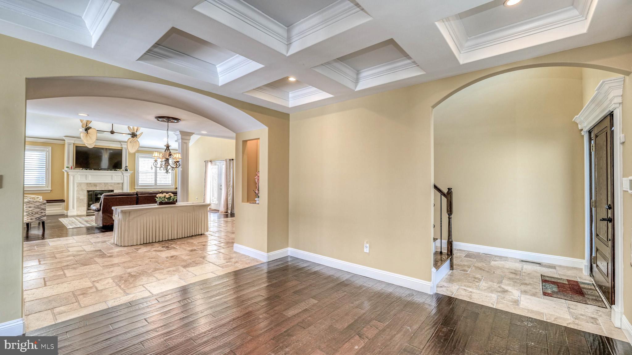 325 Murphys Way Linwood, NJ 08221 - Photo 6 of 45