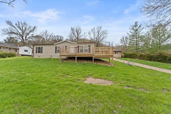 $165,000 | 222 Stoney Lonesome Road, Aurora, IN 47001