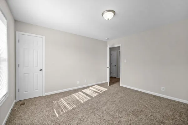 $995 | 129 Coyote Court, Unit 5, Clarksville, TN 37043